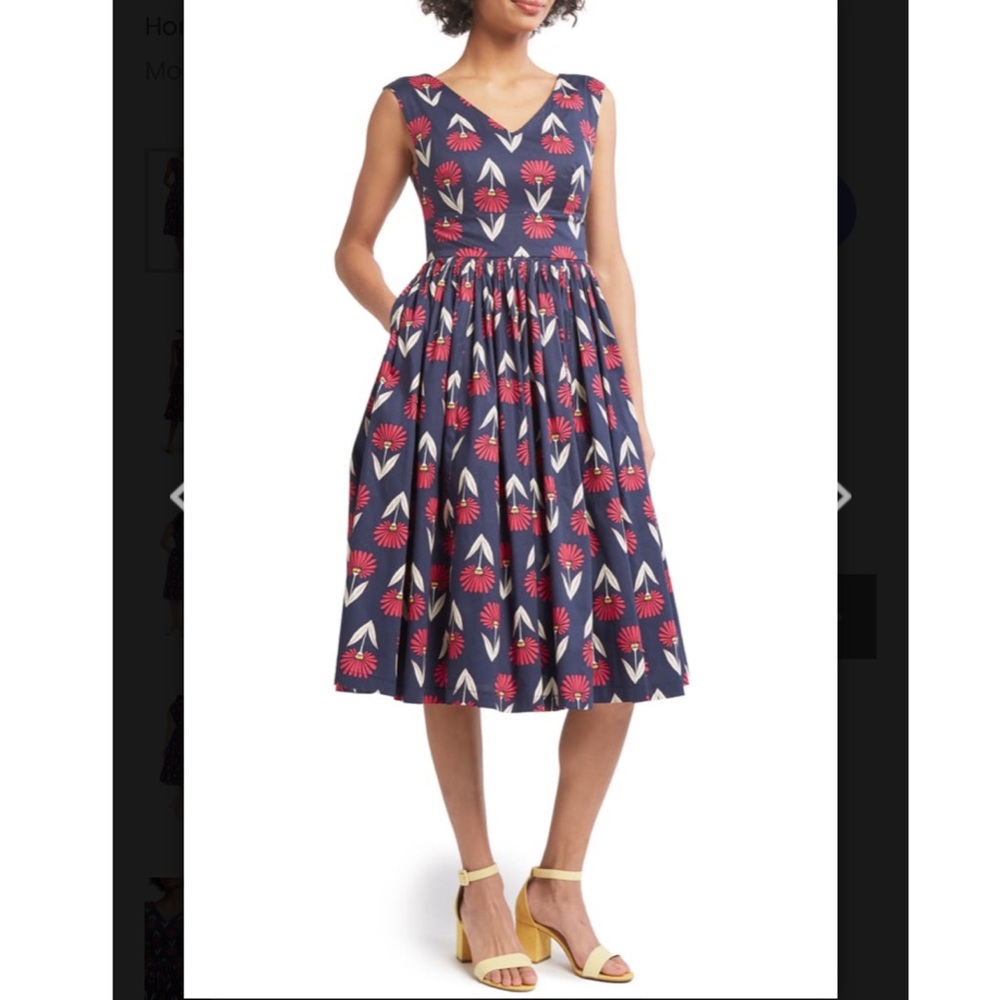 ModCloth Fabulous Floral Fit and Flare Dress Sz 2